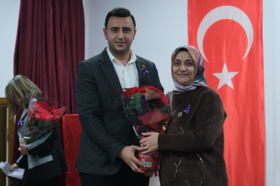 CHP Çiftlikköy ‘’Kadına şiddete hayır!’’ dedi