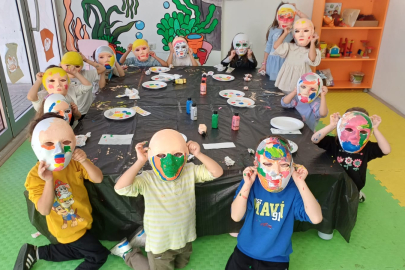 Okul Öncesi Yaratıcı Drama Kursu miniklerin hayal dünyasını genişletiyor