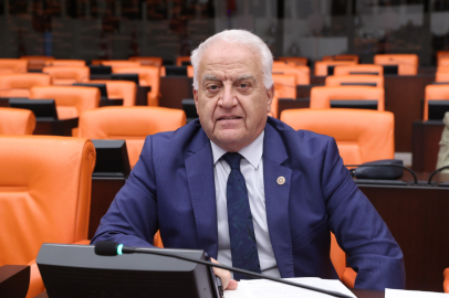 CHP Yalova Milletvekili Tahsin Becan: “Bu kurultay iktidar yolculuğumuzun başlangıcıdır”