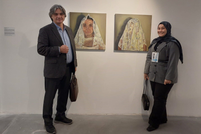 Sanat ve Tasarım Fakültesinin ilk mezunu Base sergisinde