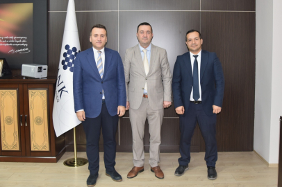 Canbay, Bursa’da temaslarda bulundu