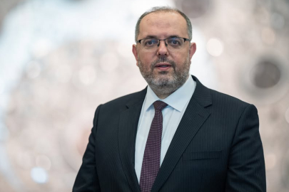 Prof. Dr. Erhan Afyoncu Yalova’ya geliyor