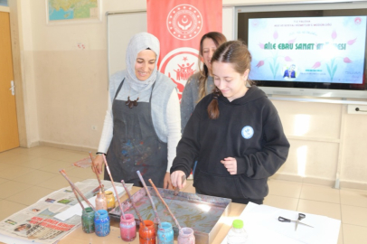 Aileler Ebru Atölyesinde buluştular
