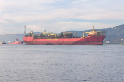 Dev doğal gaz depolama gemisi Gryphon A Yalova’ya geliyor