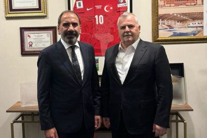 Mecnun Otyakmaz’dan Armutlu Belediyespor’a destek