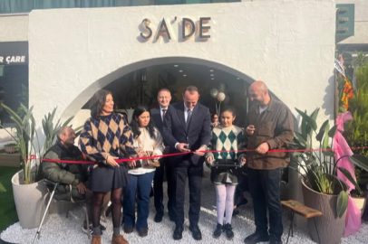 Başkan Yele, SA’DE – Çiçek & Kahve işletmesinin açılışına katıldı