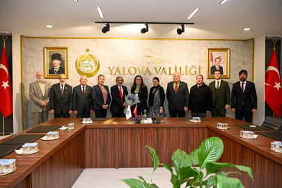 İYİ Parti Yalova heyeti Vali Kaya'yı ziyaret etti