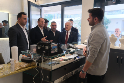 Başkan Yele ve Tahsin Becan, esnafların sorunlarını dinledi