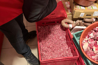 Yalova'da denetimlerde ele geçirilen 25 kilo bozuk kıyma imha edildi