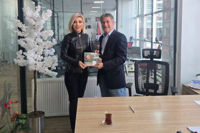 Yalova Lisesi Önceki Dönem Müdürü Aziz Deniz’den Uzmanlar Eğitim Kurumları’na ziyaret