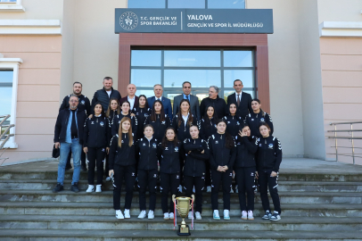 Termal’in şampiyonlarından zafer ziyaretleri