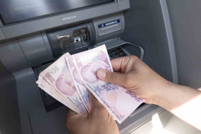 ATM’lerde yeni dönem! Para çekme limitlerinde düzenlemeye gidilecek