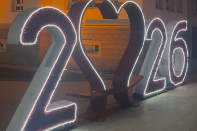 Yalova Kent Meydanı’nda 2026 Coşkusu