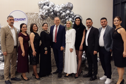 Yalova Özel Atakent Hastanesi’nden yeni yıla özel coşkulu organizasyon