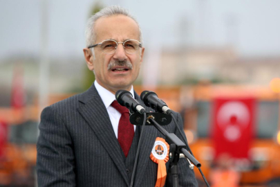Bakan Uraloğlu’ndan köprü ve otoyol ücretlerine zam sinyali