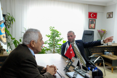 YESO Başkan Adayı İlhan, Şener ile bir araya geldi