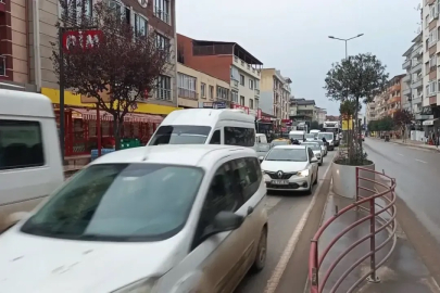 Tonami Kavşağı’ndaki çalışmalar trafik yoğunluğunu arttırdı