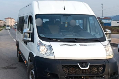 Yalova’da korsan taşımacılık yapan servis aracına ceza yağdı