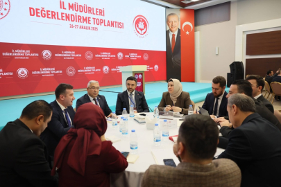 Laçin, İl Müdürleri Toplantısına katıldı