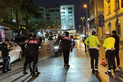 Bakan Yerlikaya yılbaşı tedbirlerini açıkladı! 325 bin 267 kolluk kuvveti görev yapacak