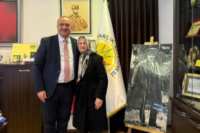 Başkan Kurt, Zekiye Köse’yi makamında ağırladı