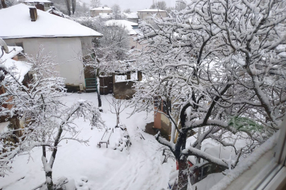 Sugören kar manzaraları ile herkesi büyülüyor