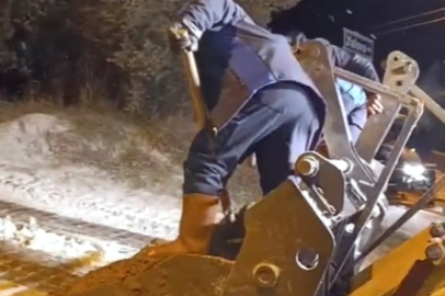 Armutlu’da gece boyu kar mesaisi