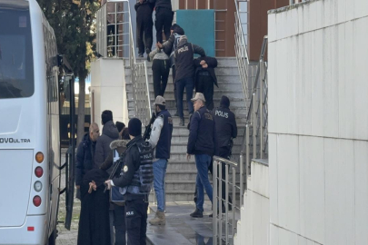 Mahkemeye çıkartılan 26 DEAŞ şüphelisi tutuklandı