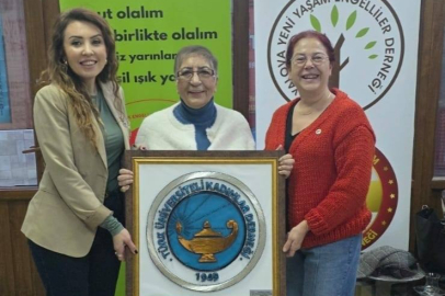 Üniversiteli kadınlardan özel bireylere ziyaret