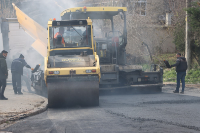 Ali Şener Caddesi’nde asfalt çalışması başlatıldı