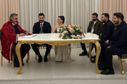 DEAŞ saldırısından yaralı kurtulan polis memuru dünya evine girdi