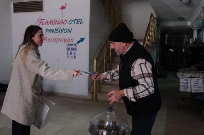 Altınova Belediyesi’nden esnafa yeni yıl takvimi