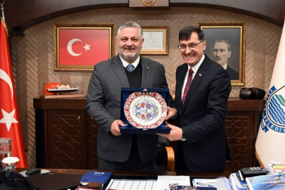 Başkan Gürel, Kütahya Belediye Başkanı Eyüp Kahveci’yi ağırladı