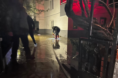 Çınarcık’ta su baskınlarına gece boyu müdahale
