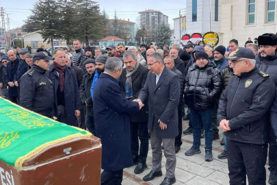 Ümit Bitirik’in annesi Nebiha Bitirik dualarla son yolculuğuna uğurlandı