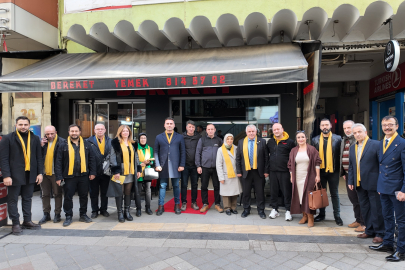 Bayzan: “Esnafımızı dinledik, sorunlarını biliyoruz, çözüm için geliyoruz”