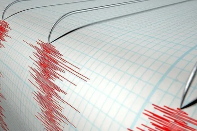 Yalova açıklarında peş peşe 3 deprem meydana geldi