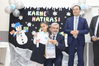 Yalova’da 56 bin 626 öğrenci karnesini aldı