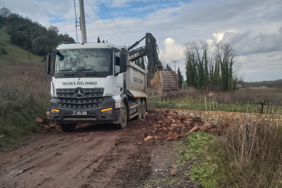Yalova'da kayan yola hızlı müdahale