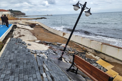 Fırtınada çöken Kocadere yürüyüş yolunda saha çalışması yapıldı