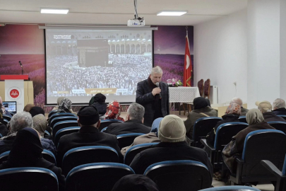 Yalova’da Umre seminerlerine yoğun katılım