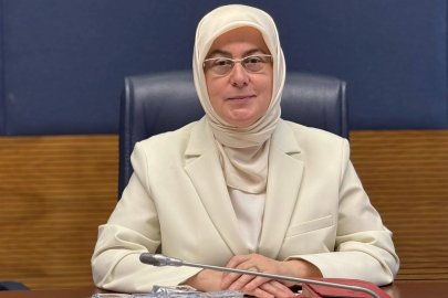 Meliha Ayol, “Dönüşüm şovla değil devlet aklıyla olur”