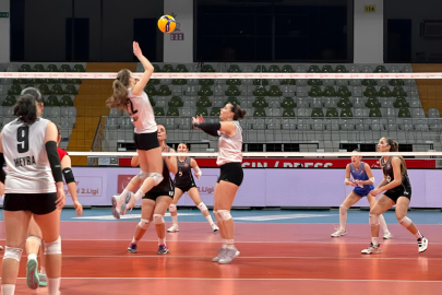 Sultanlar sezonu Hekimoğlu galibiyetiyle tamamladı: 3-0