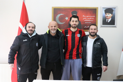 Selim Göktuğ Bahadır Çiftlikköy Belediyespor’da