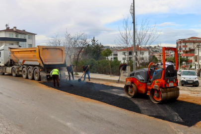 Yalova Belediyesi ekipleri sahada çalışmalarını sürdürüyor
