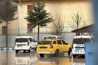 Yalova plakalı taksiden Afganistan uyruklu göçmen çıktı