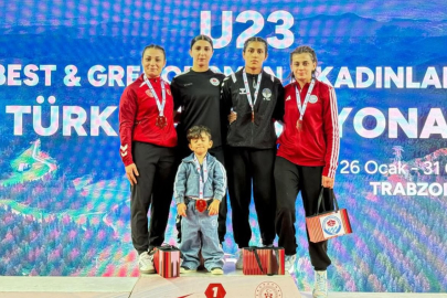 YÜ öğrencileri Türkiye Şampiyonasında 6 altın madalya kazandı