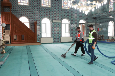 Camilerimiz pırıl pırıl oluyor