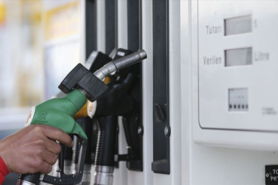 Benzine zam geliyor! Yarından itibaren dev artış bekleniyor