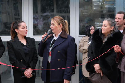 Fazlaca, Işıl Marin’in açılışına katıldı: Kadınların elinin değdiği her yer güzelleşiyor